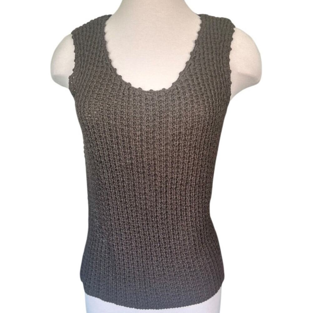 EUC Carlisle Brown Crochet Shell Sleeveless Scoop Neck Sweater 100% Rayon Small